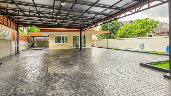 Renovated Move-In Ready 2-Bed Home in Wat Ket, Chiang Mai