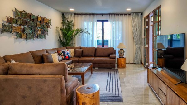 Stylish 4‑Bedroom Investment Home In Hang Dong Near Schools