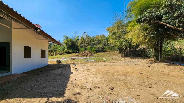 Land For Sale In Ban Pong, Hang Dong With House