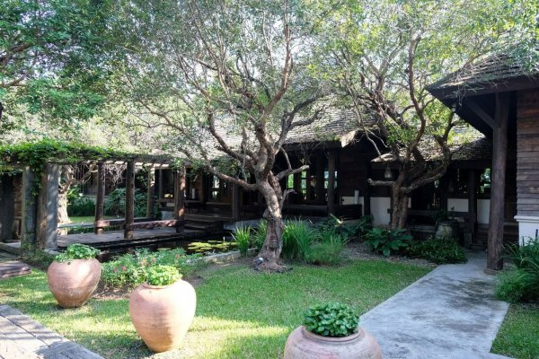 Unique 3 Bedroom Teak House in Wang Tan