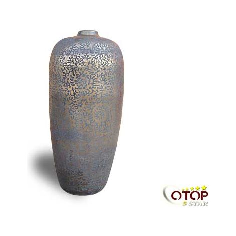Lacquered Pottery