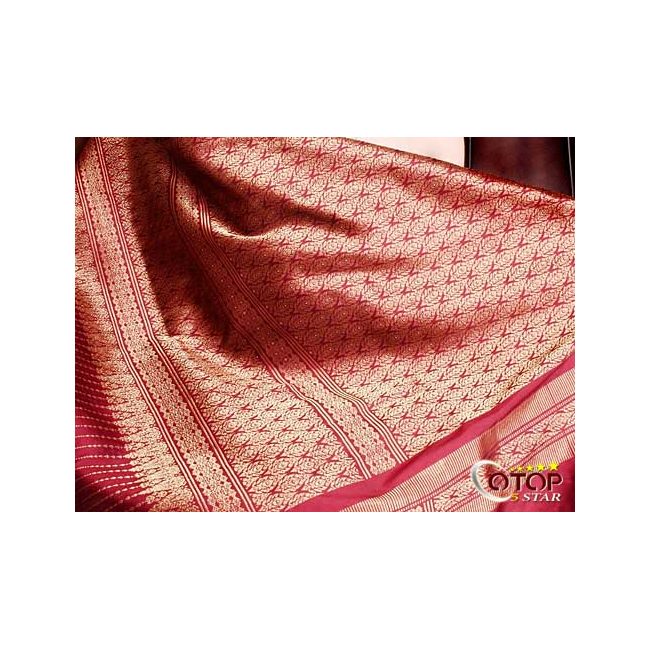 Silk Cloth with Yok Dok Pattern