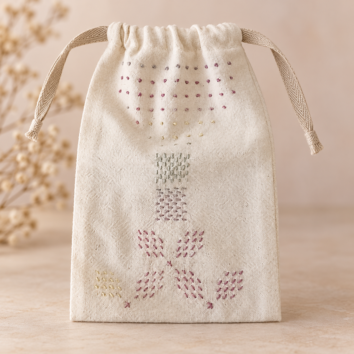 Hand-Embroidered Sashiko Drawstring Pouch — Off-White