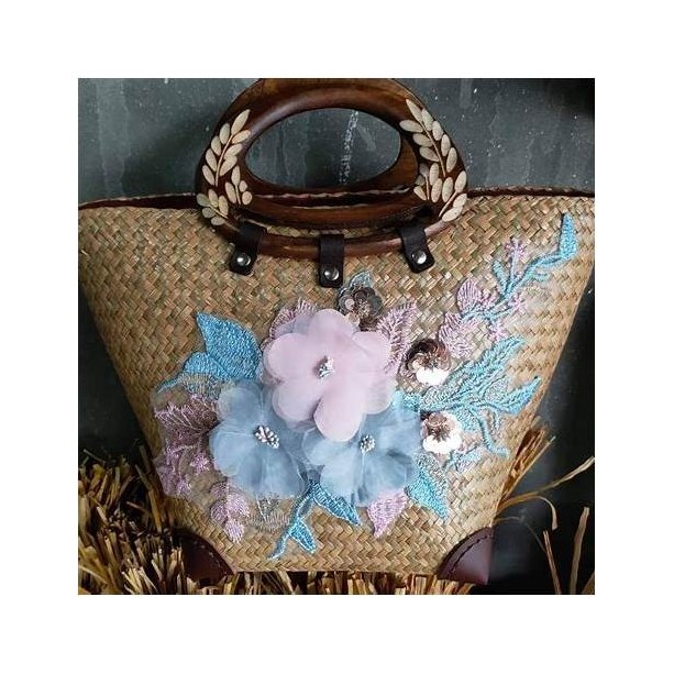 Krajood Bag with Wooden Handles