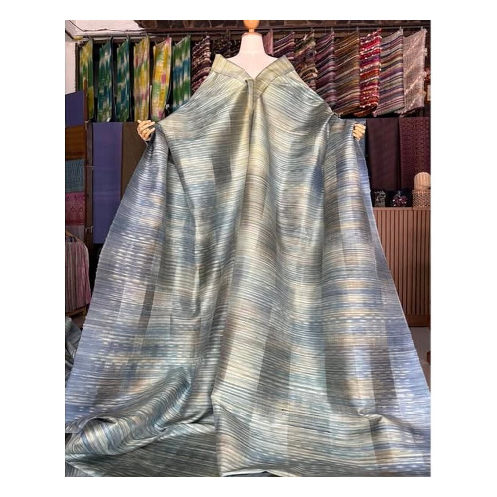 Plain Weave Silk Shawl