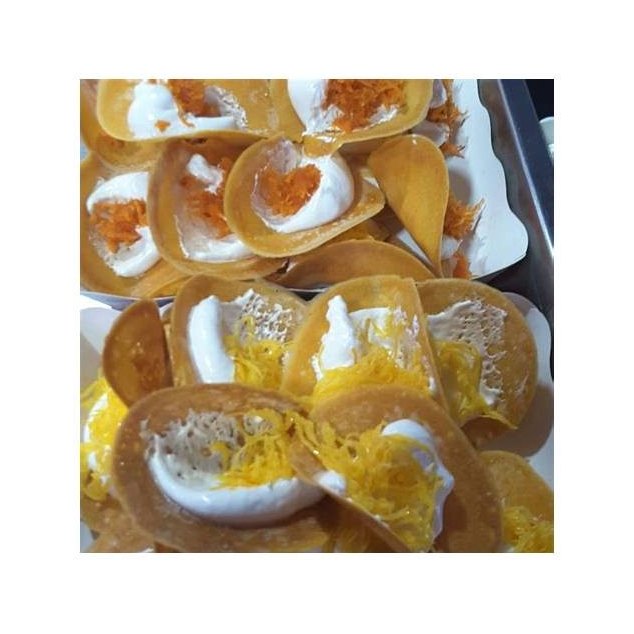 Mini Royal Thai Crepes (Khanom Bueang)