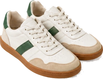 Chaussures blanches et vertes