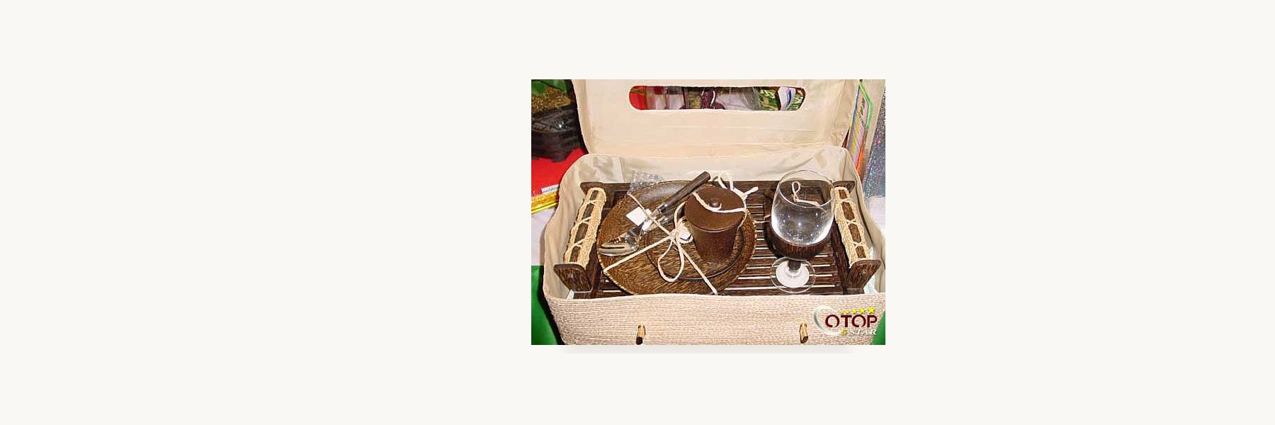 Palmyra- and Coconut-Wood Products Manufacturing Cooperative, Ban Kae Sai