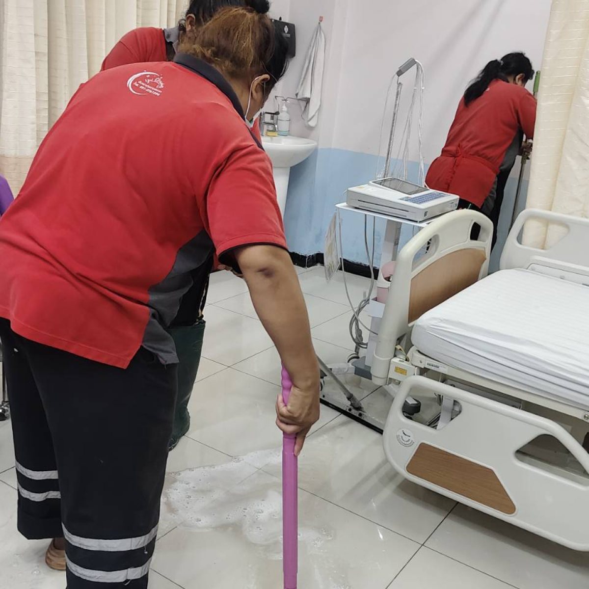 Mopping a ward