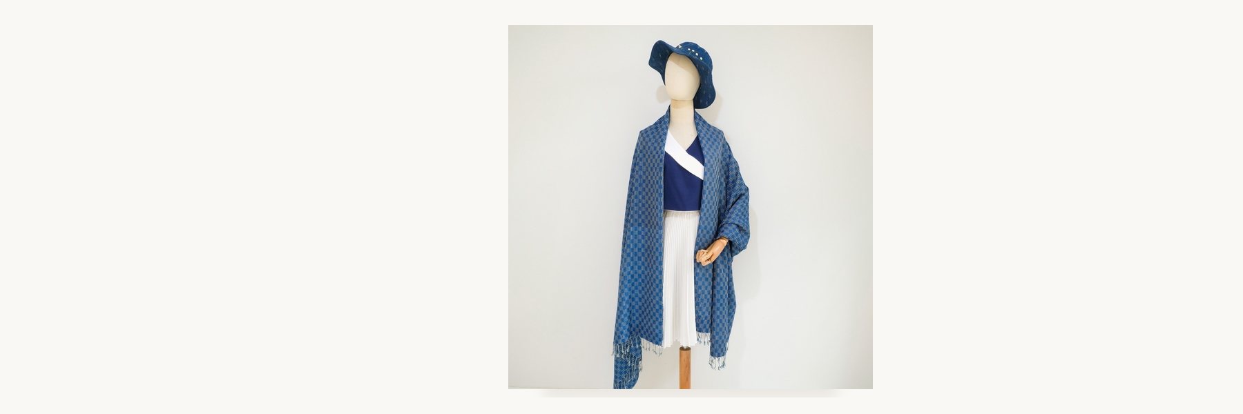 Sanom Natural-Dyed Cotton Women Weavers