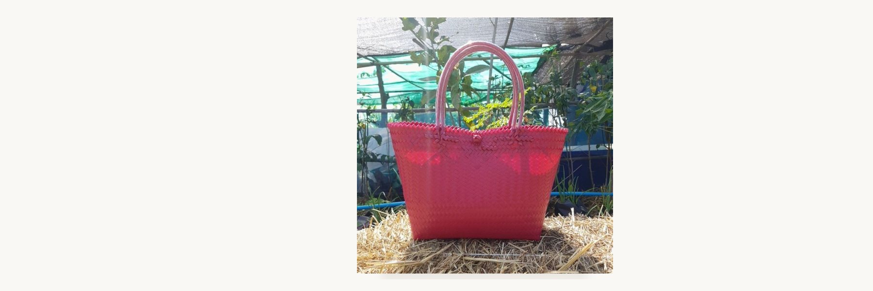 Pak Tho Plastic Strip Basketry Housewives