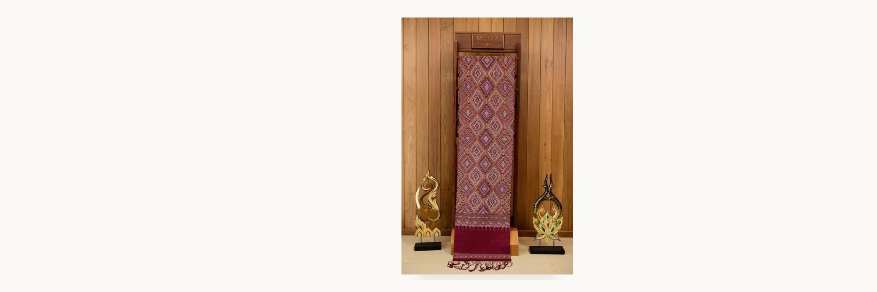 Kham Muang Praewa Silk