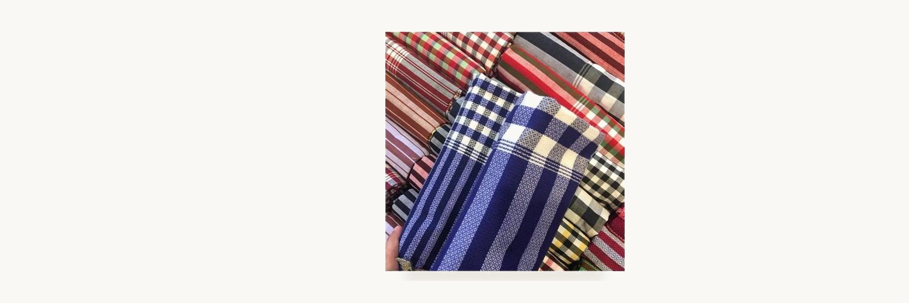 Ban Noen Muang Weavers, Cha-uat