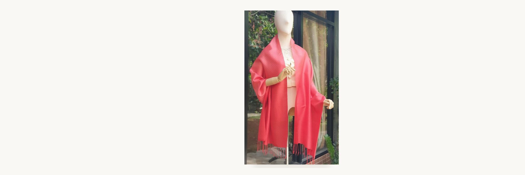 Ban Non Daeng Silk Weavers