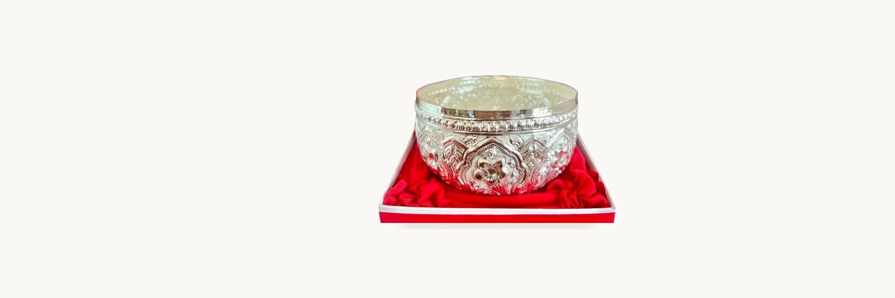 Maneewat Jewelry