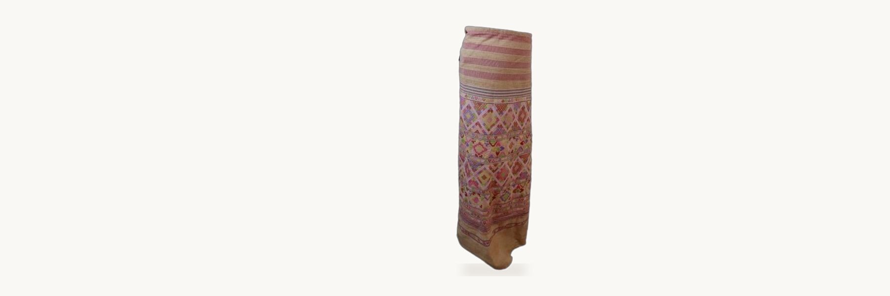 Ban Hat Bai Tai Lue Handwoven Crafts